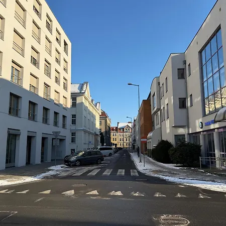 Skarbowa 1 A Lux 3 & Parking شقة ليشنو