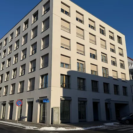 Skarbowa 1 A Lux 3&parking Leszno (Greater Poland)