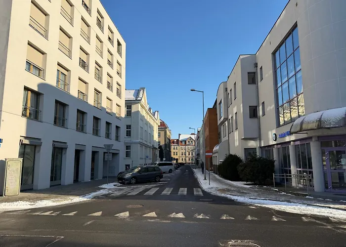 Skarbowa 1 A Lux 3 & Parking شقة ليشنو