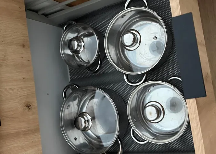 Skarbowa 1 A Lux 3 & Parking شقة ليشنو