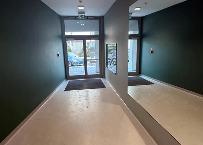 Skarbowa 1 A Lux 3 & Parking * ليشنو