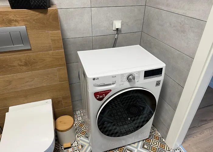 Skarbowa 1 A Lux 3 & Parking * ليشنو